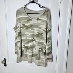American Eagle Waffle Knit Camouflage V-neck Oversized Long Sleeve Shirt XS